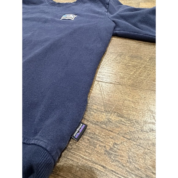 Patagonia Crewneck Sweatshirt Embroidered Logo Patch Large Navy Blue - Picture 3 of 7